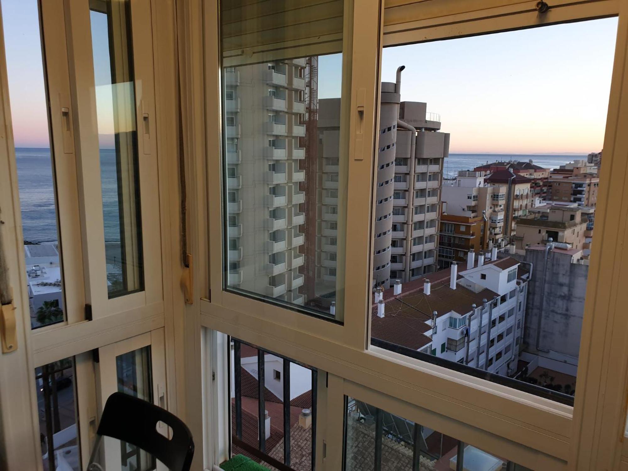 شقة Apartamento Moderno Centrico فوينخيرولا المظهر الخارجي الصورة